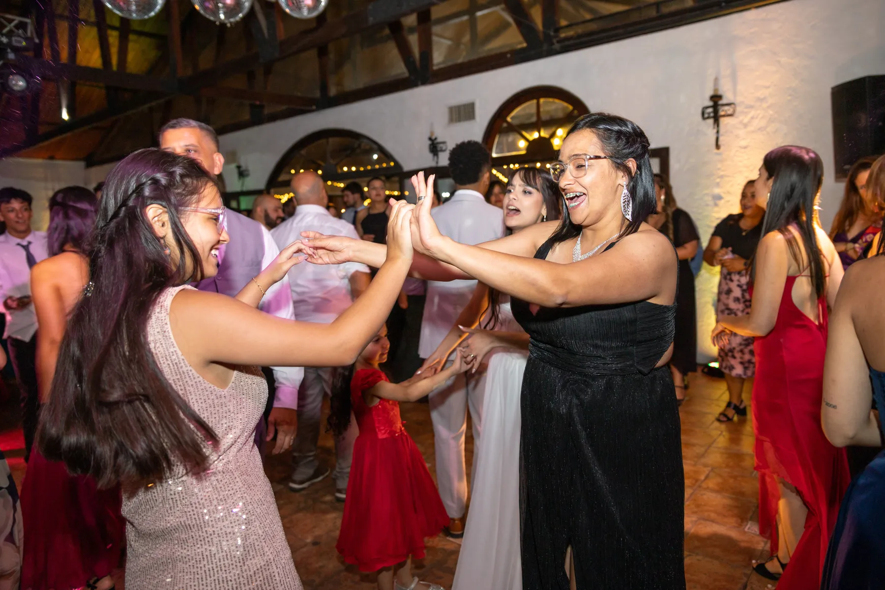 Mauricia y Santiago – Fiesta 717