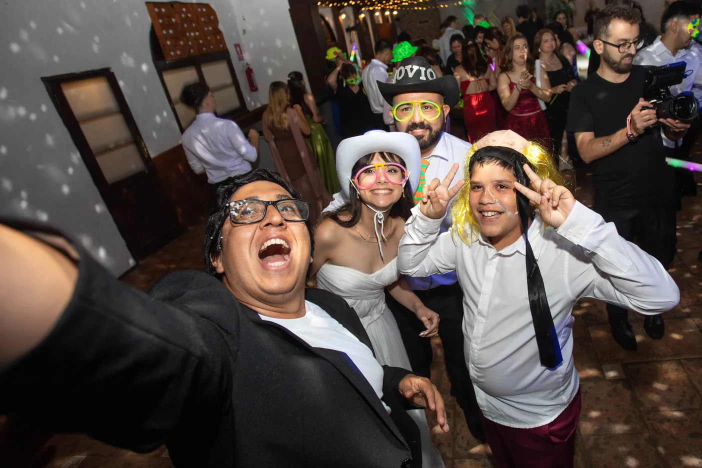 Mauricia y Santiago – Fiesta 891